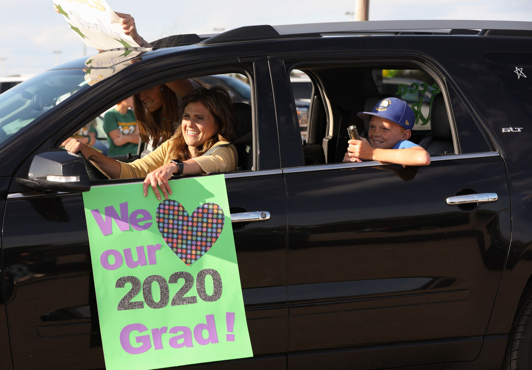 KCHS senior drive-thru